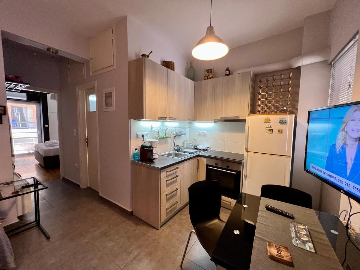 Central Kalamata Cozy Apartment Exterior photo